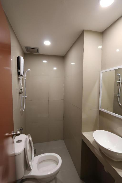 Place2Stay @ Campus Hub Kuching Exteriör bild