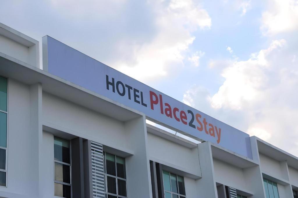 Place2Stay @ Campus Hub Kuching Exteriör bild